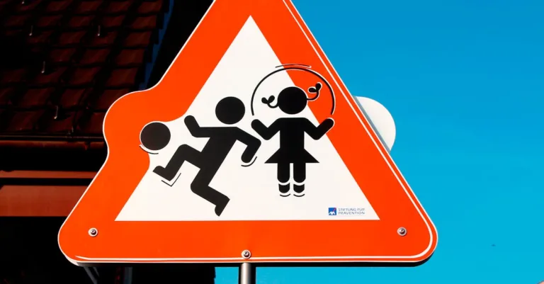 découvrez les informations essentielles sur la tunisie en zone rouge : restrictions de voyage, conseils de sécurité et actualités pour les voyageurs.