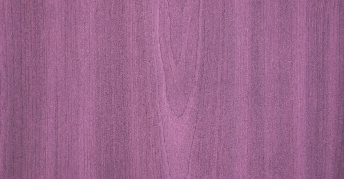 découvrez l'art du placage en bois, une technique raffinée pour embellir vos meubles avec élégance et durabilité.