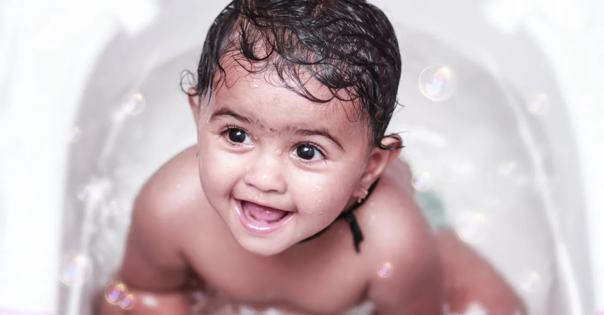 conseils et astuces essentiels pour prendre soin de votre bébé : santé, alimentation, sommeil et bien-être.